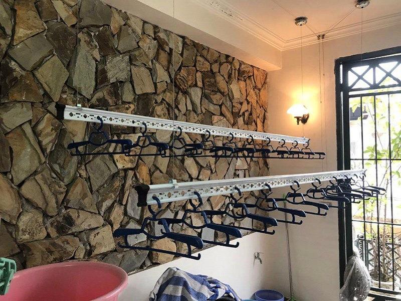 Những Ưu Điểm Của Giàn Phơi Thông Minh Gắn Trần Shiga Nhật Bản